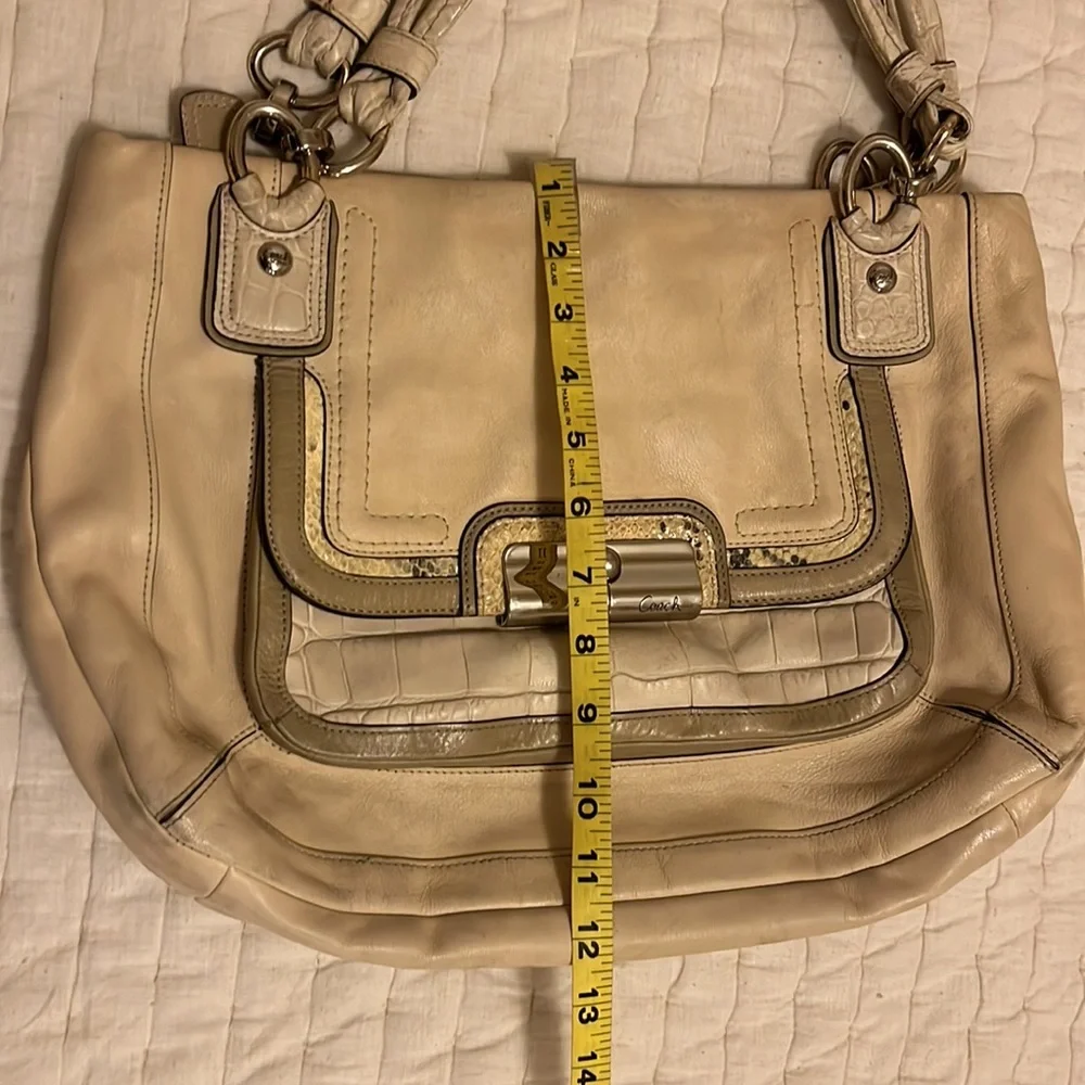 Cream Coach Kristen Purse - Authentic - Picture 12 of 15